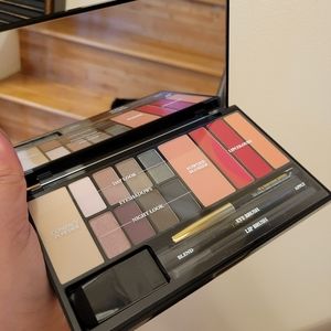 Brand new Lancome palette complete look chic 0.73oz 13 shades